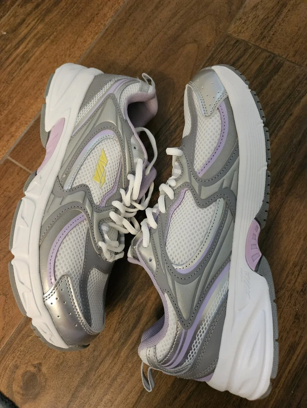 Avia 5000 Walking Shoes